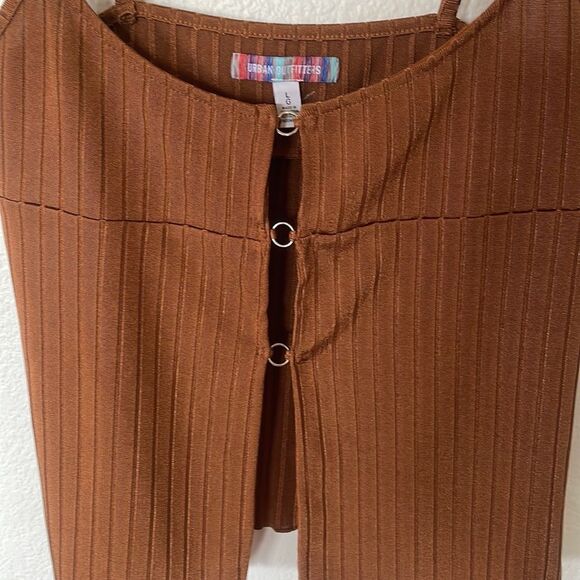 UO brown tank top - Picture 3 of 4